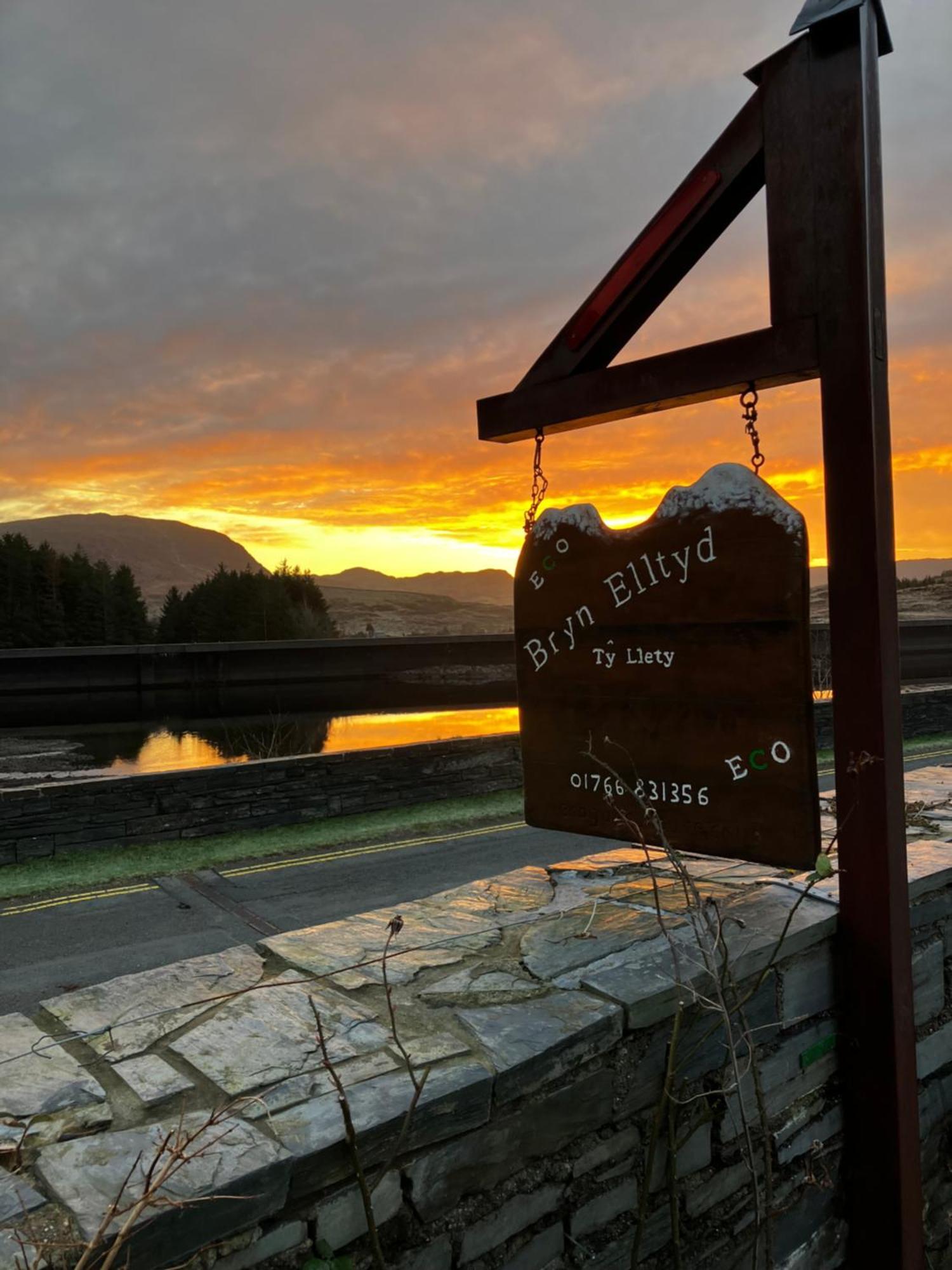 Affittacamere Bryn Elltyd Eco House Blaenau Ffestiniog Esterno foto